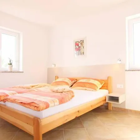 Bernstein Apartment *